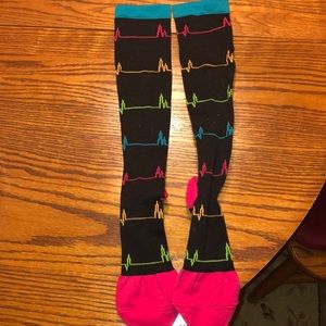 Nursing Socks / never worn